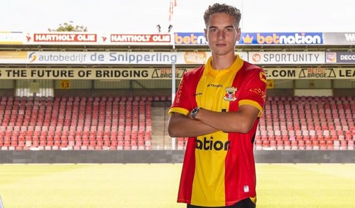Aske Adelgaard vertrekt naar FC Twente