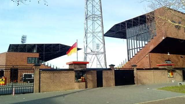 Dilrosun toont zich aan Slot in besloten oefenduel van Feyenoord